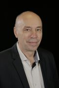 https://federation-astrologues.com/2026/09/30/laxe-des-noeuds-lunaires-cle-de-linterpretation-en-astrologie-karmique/